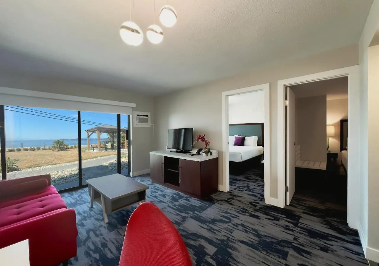 The Oceanside, A Coast Hotel Sechelt